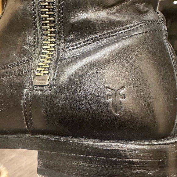 Men's Black Leather Frye Boots - Picture 6 of 6